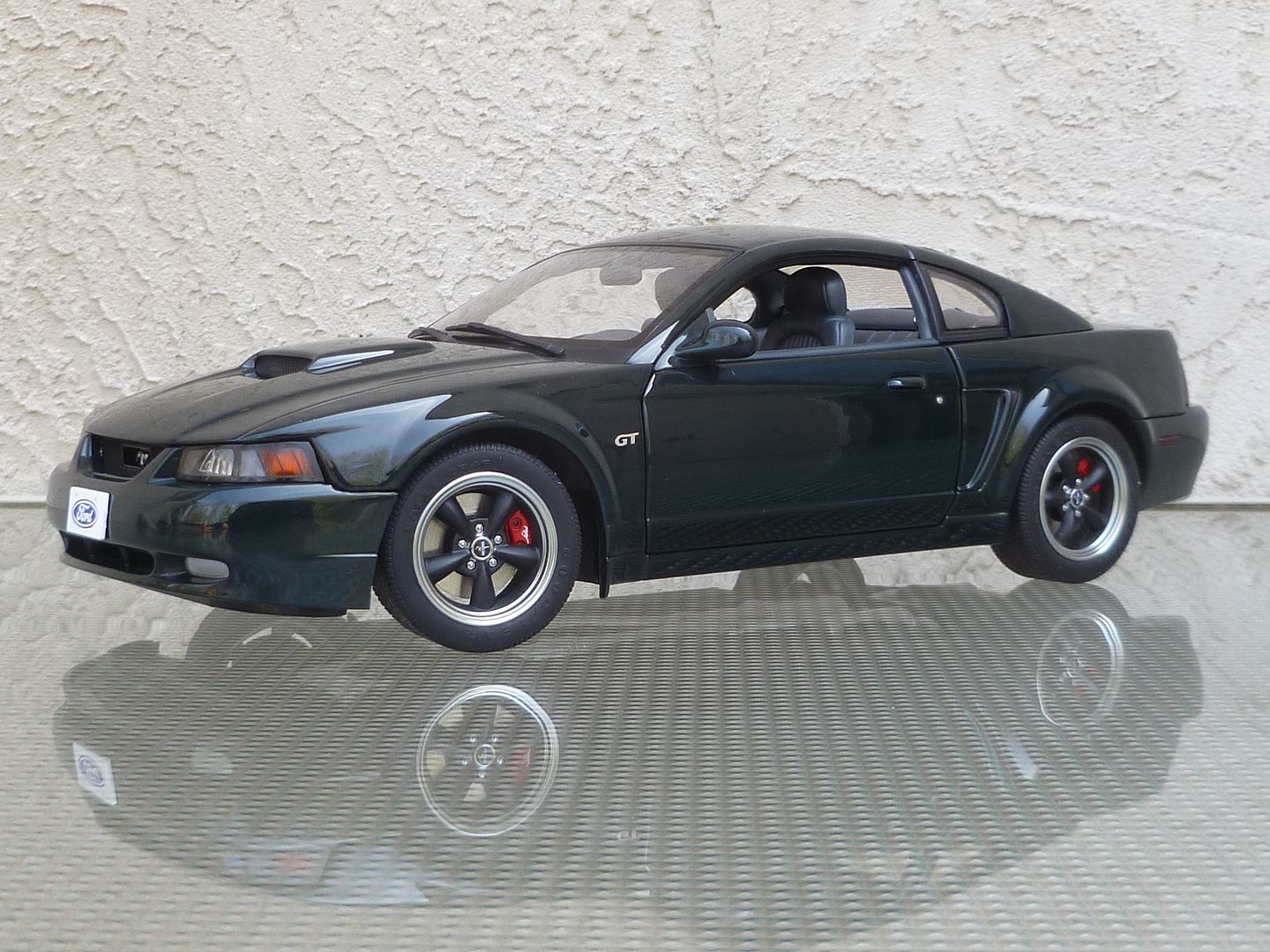 bullitt mustang diecast